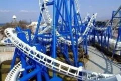 Gardaland-Tribe-Blue-Tornado-2009-2