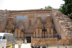 Relax - Realizzazione Scenografia Esterna Ramses