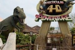 The spectacular 4d adventure - 2004