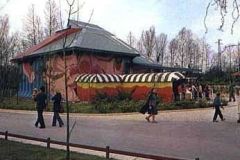 Crazy House