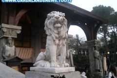 Camelot Shop - 2005