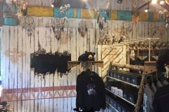 Shaman Shop - Costruzione